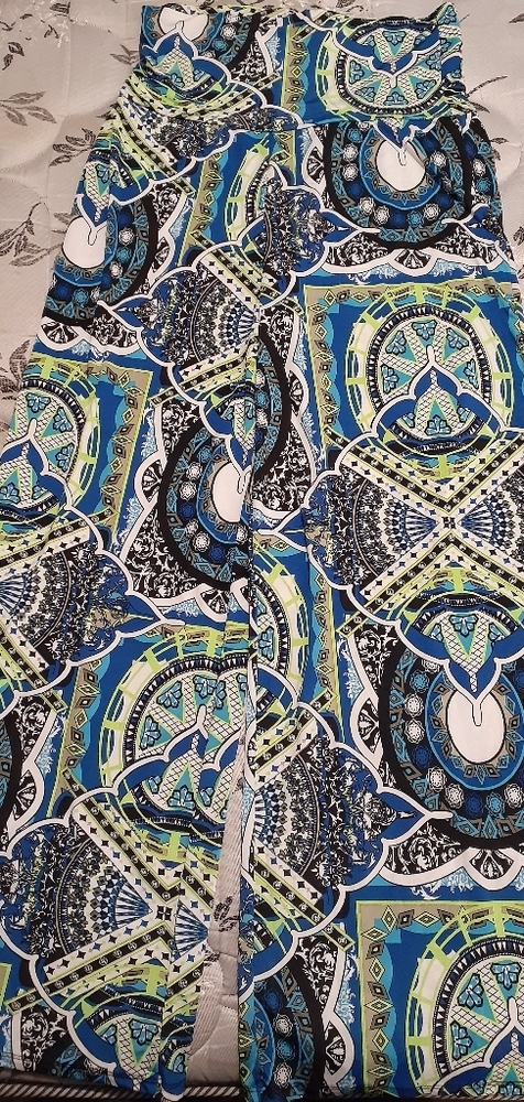 Leggings with the parachute bottoms